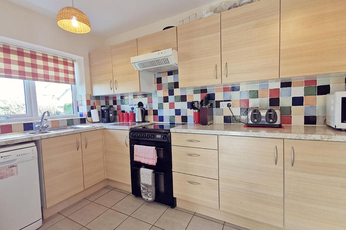Cae Grugog Cottage-3 Bed-Sleeps 6-Ground Floor Bathroom Trearddur Esterno foto