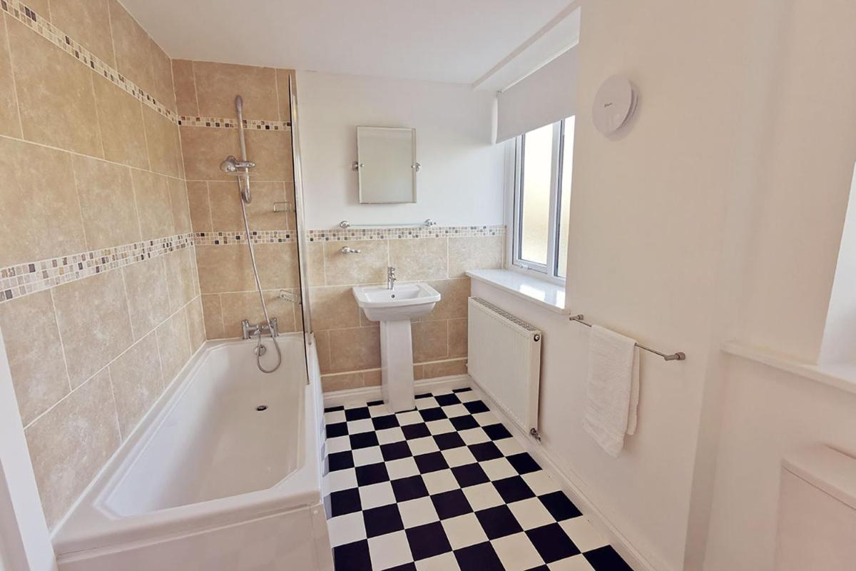 Cae Grugog Cottage-3 Bed-Sleeps 6-Ground Floor Bathroom Trearddur Esterno foto
